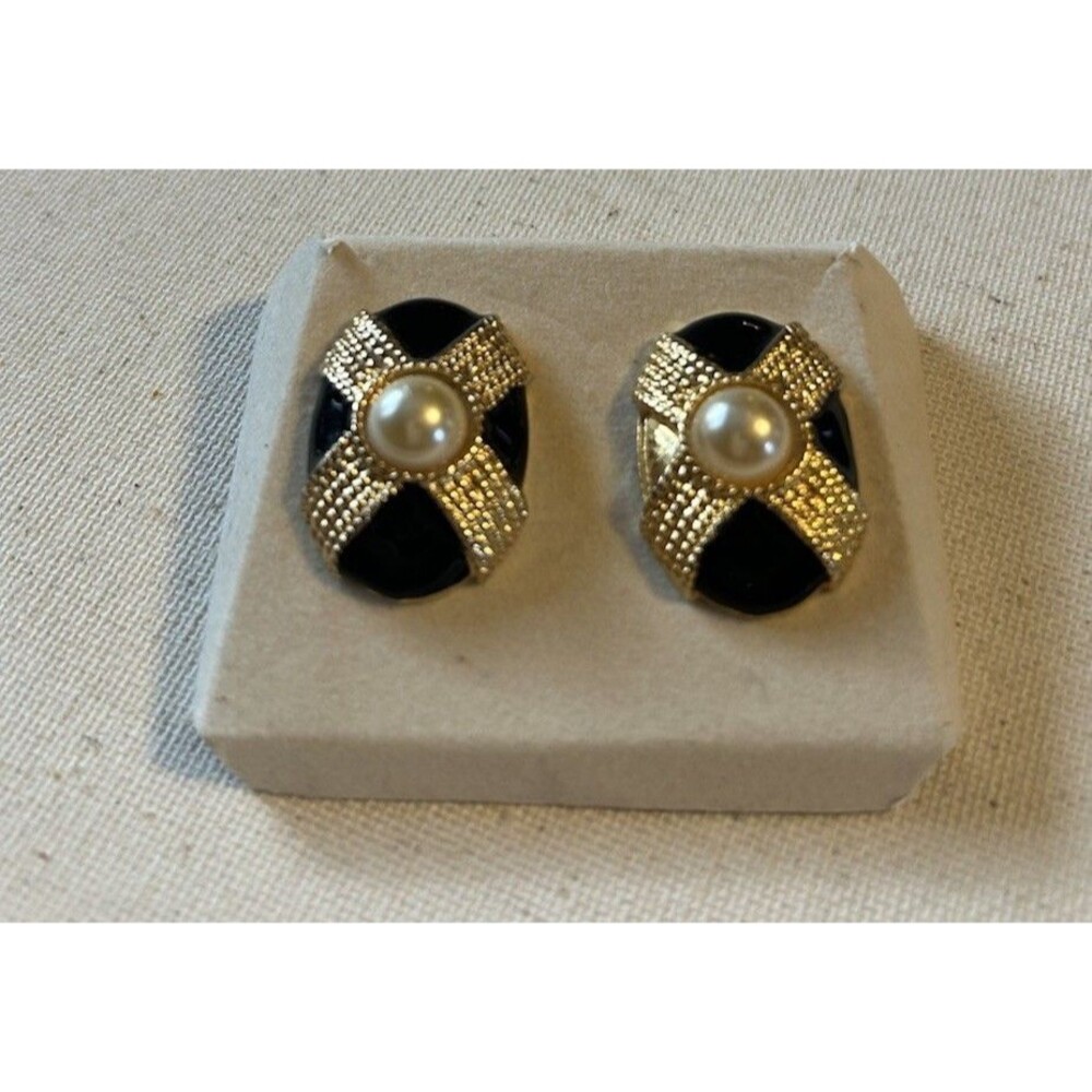 Vtg 80s Earrings Black Cross Faux Pearl Mabe Center Deco Revival Statement